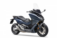 HONDA FORZA 750